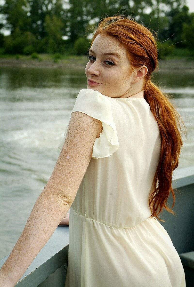 Ирина, 19 лет, 0 размер груди